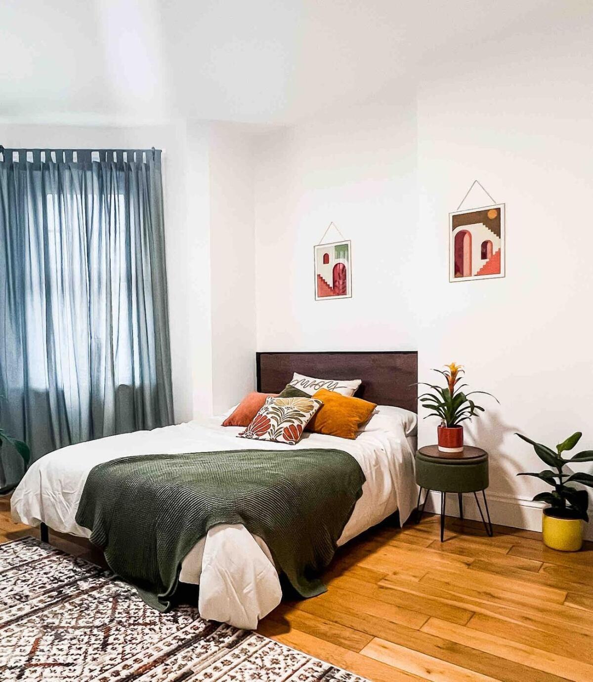 Zozy Happy Land Hotel London Luaran gambar